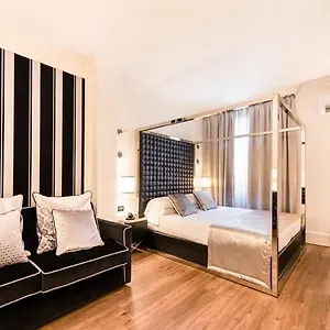 House Apartahotel